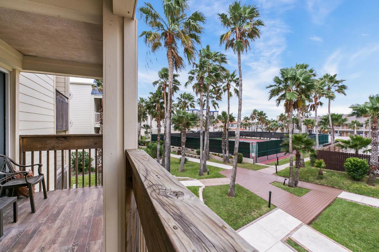 Newly Decorated Condo In Beautiful Beachfront Resort South Padre Island Exterior foto